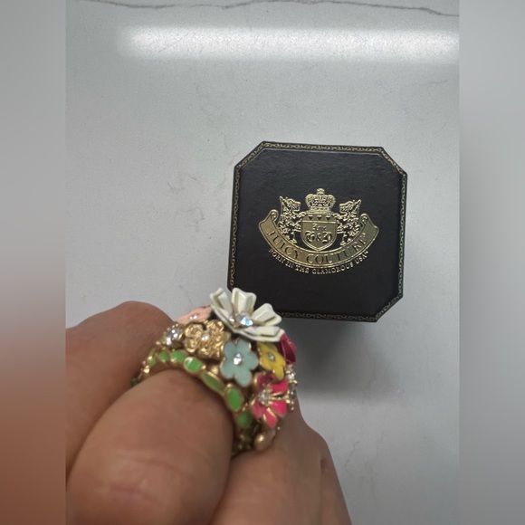 JUICY COUTURE FLORAL CLUSTER RNG - Picture 7 of 7